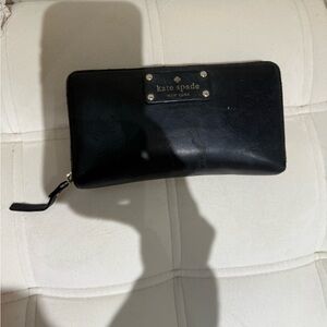 Kate Spade Black Leather Zip Wallet